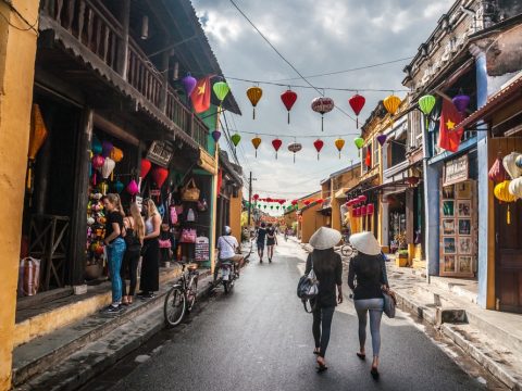 Central Vietnam Highlights Tour – 5 Days